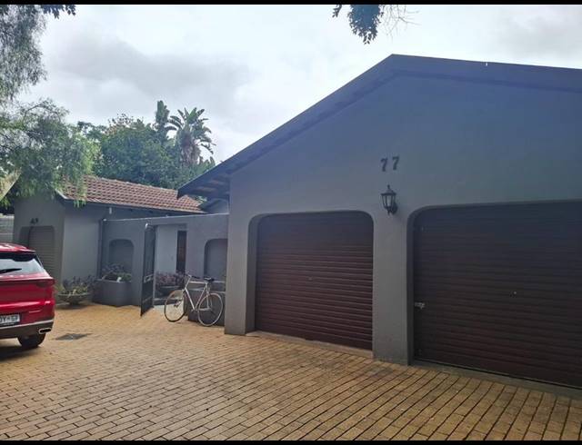4 BEDROOM HOUSE FOR SALE IN NORTHCLIFF